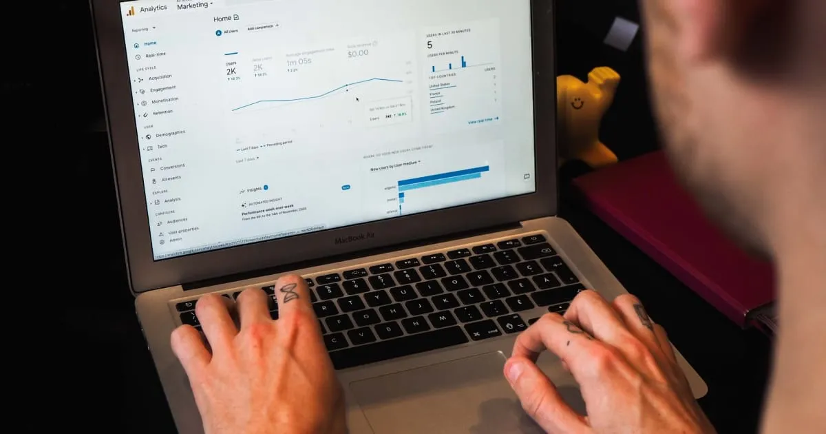 Track email clicks with Google Analytics
